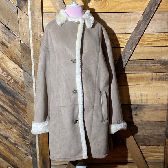 Street Fleet Jackets & Coats Street Fleet Coat Size Lnever Worn